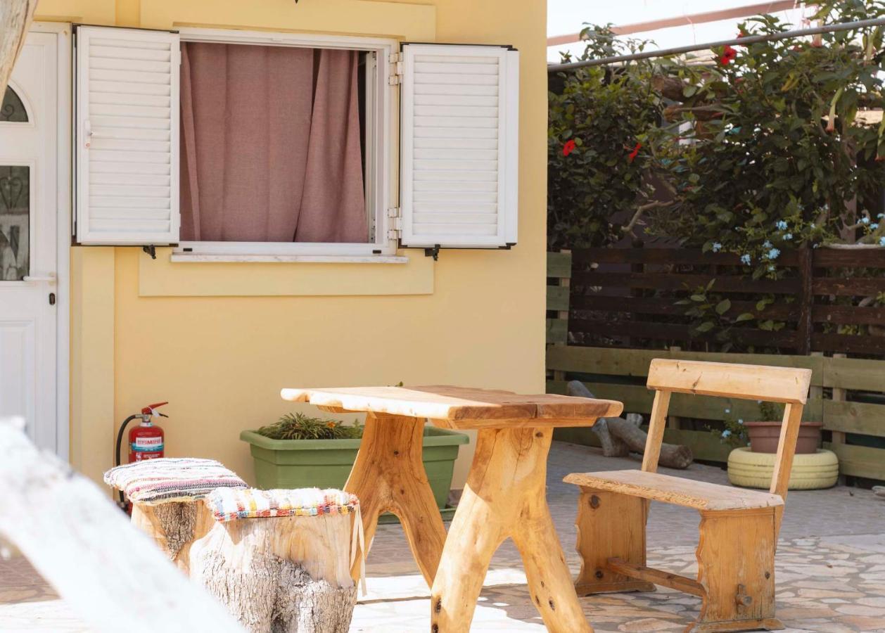 Harmony Corfu Apartments & Studios Luaran gambar