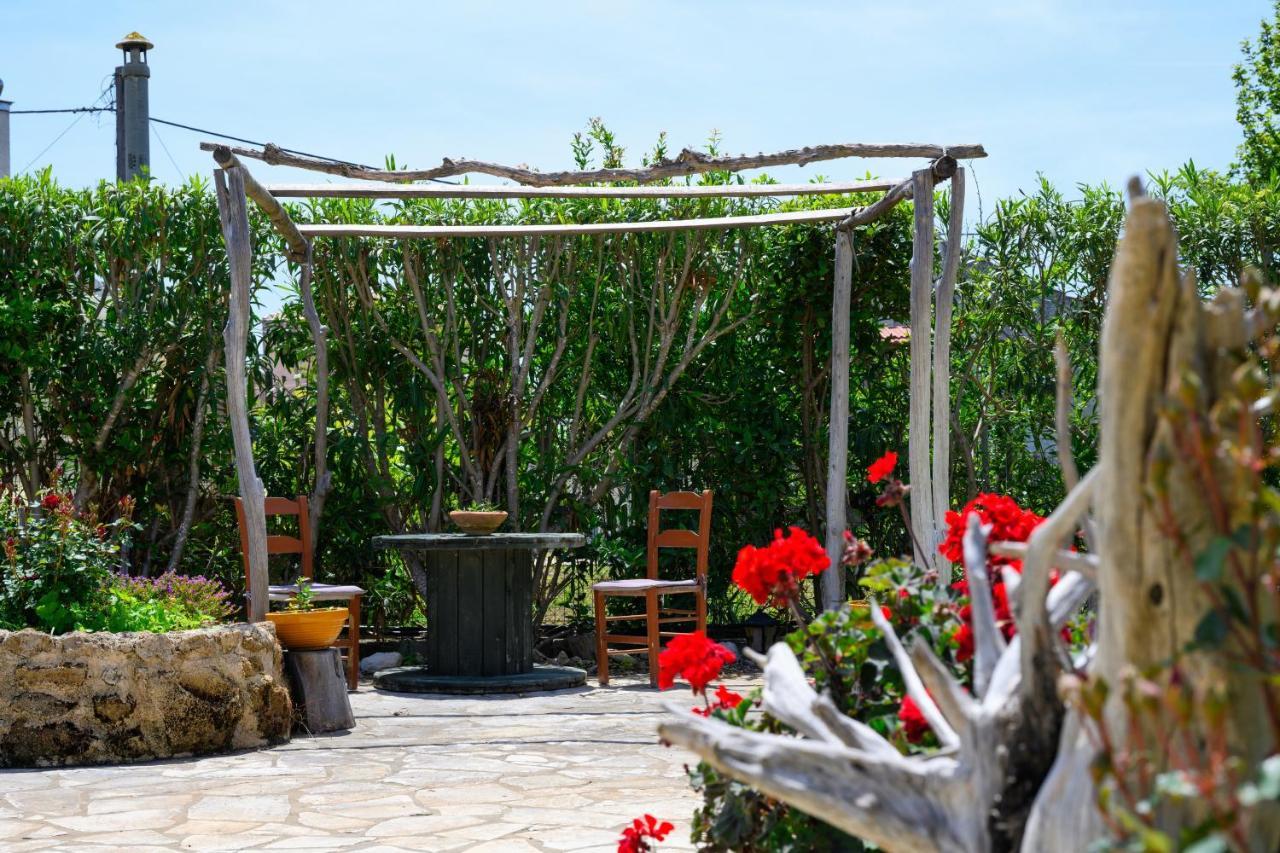 Harmony Corfu Apartments & Studios Luaran gambar