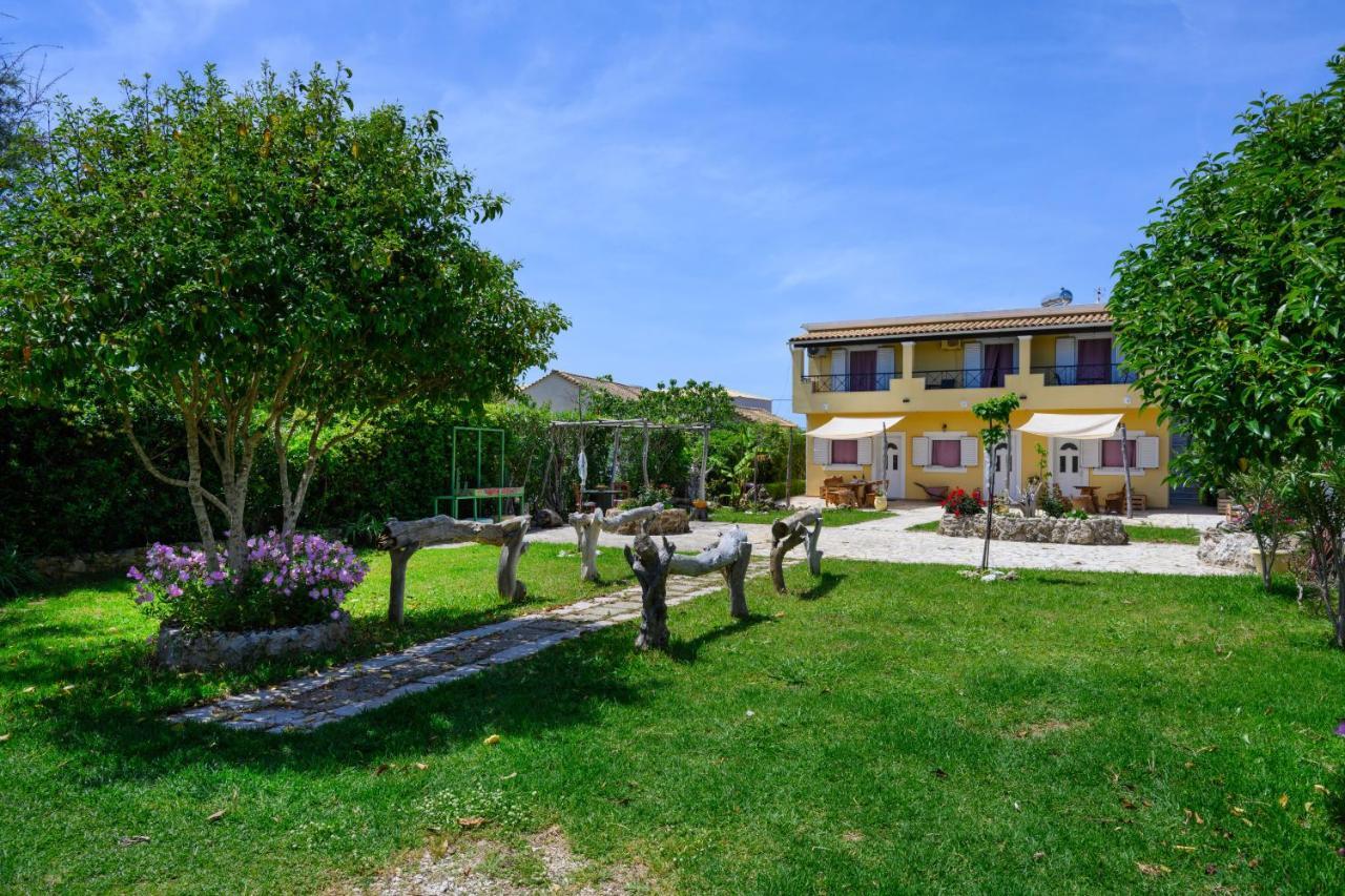 Harmony Corfu Apartments & Studios Luaran gambar